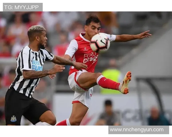 RB莱比锡90分钟激战展现球队实力与战术深度的精彩对决 RB莱比锡90分钟激战展现球队实力与战术深度的精彩对决